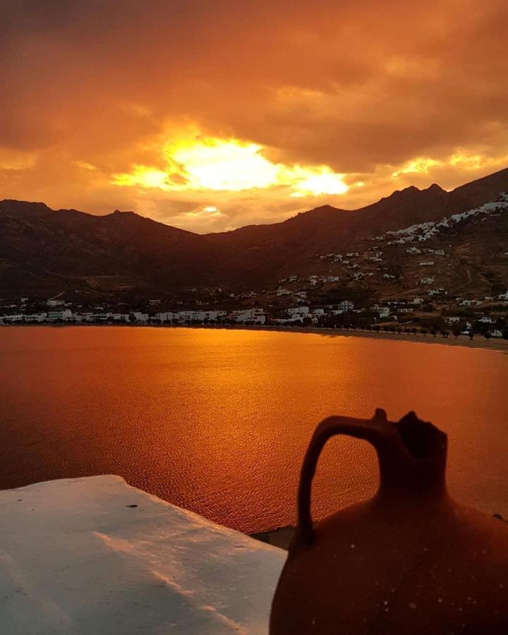 Amfitriti Serifos Livadi  외부 사진