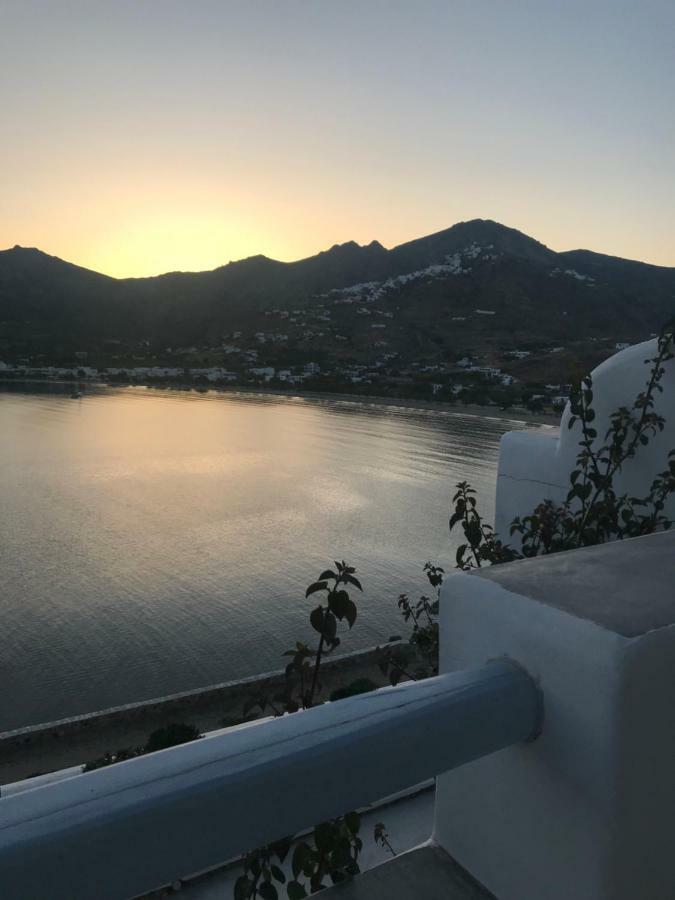 Amfitriti Serifos Livadi  외부 사진